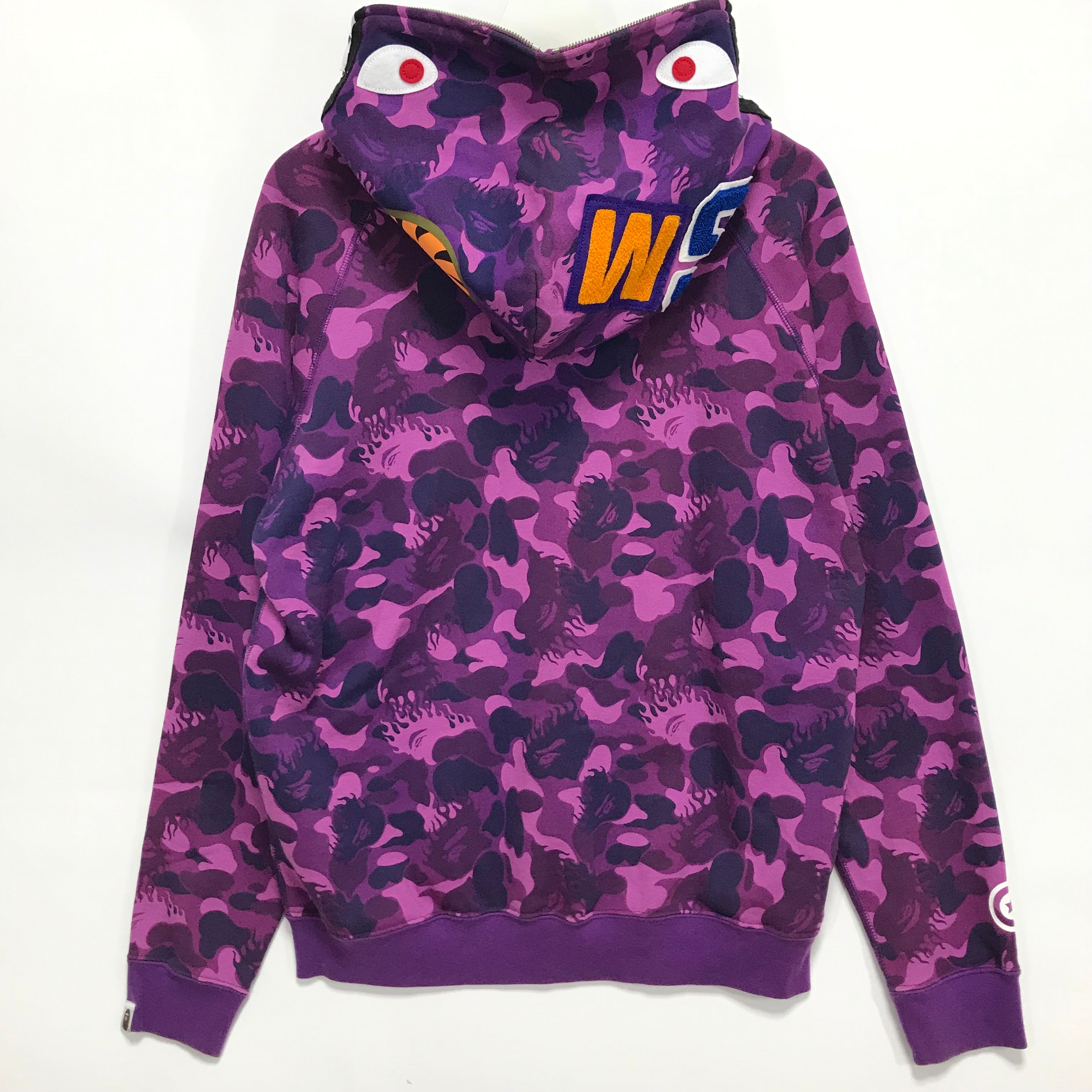 M] A Bathing Ape Bape Fire Flame Camo Full Zip Shark Hoodie