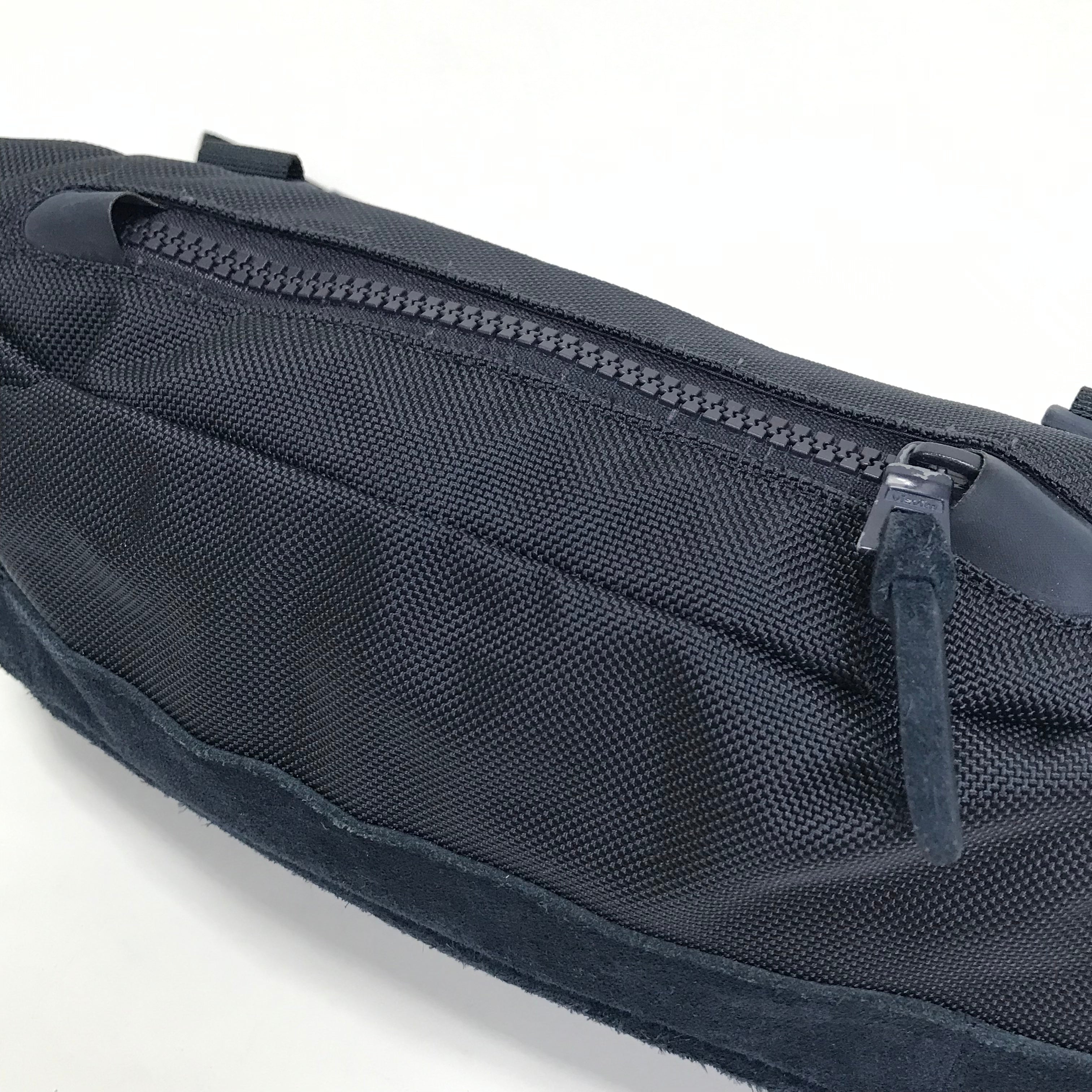 SOPH VISVIM BALLISTIC LUMBAR 8L navy-