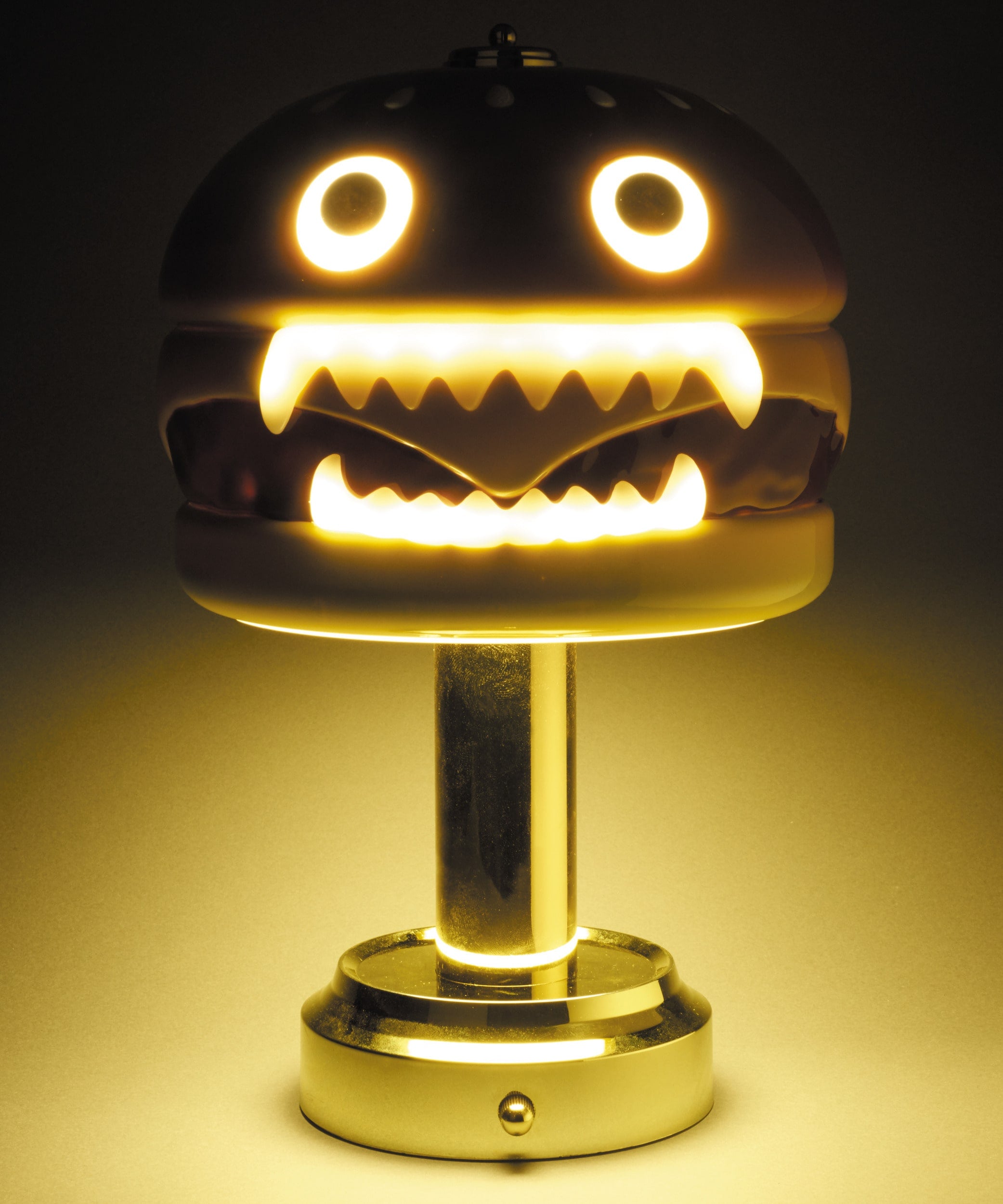 DS! Undercover x Medicom Hamburger Lamp – StylisticsJapan.com