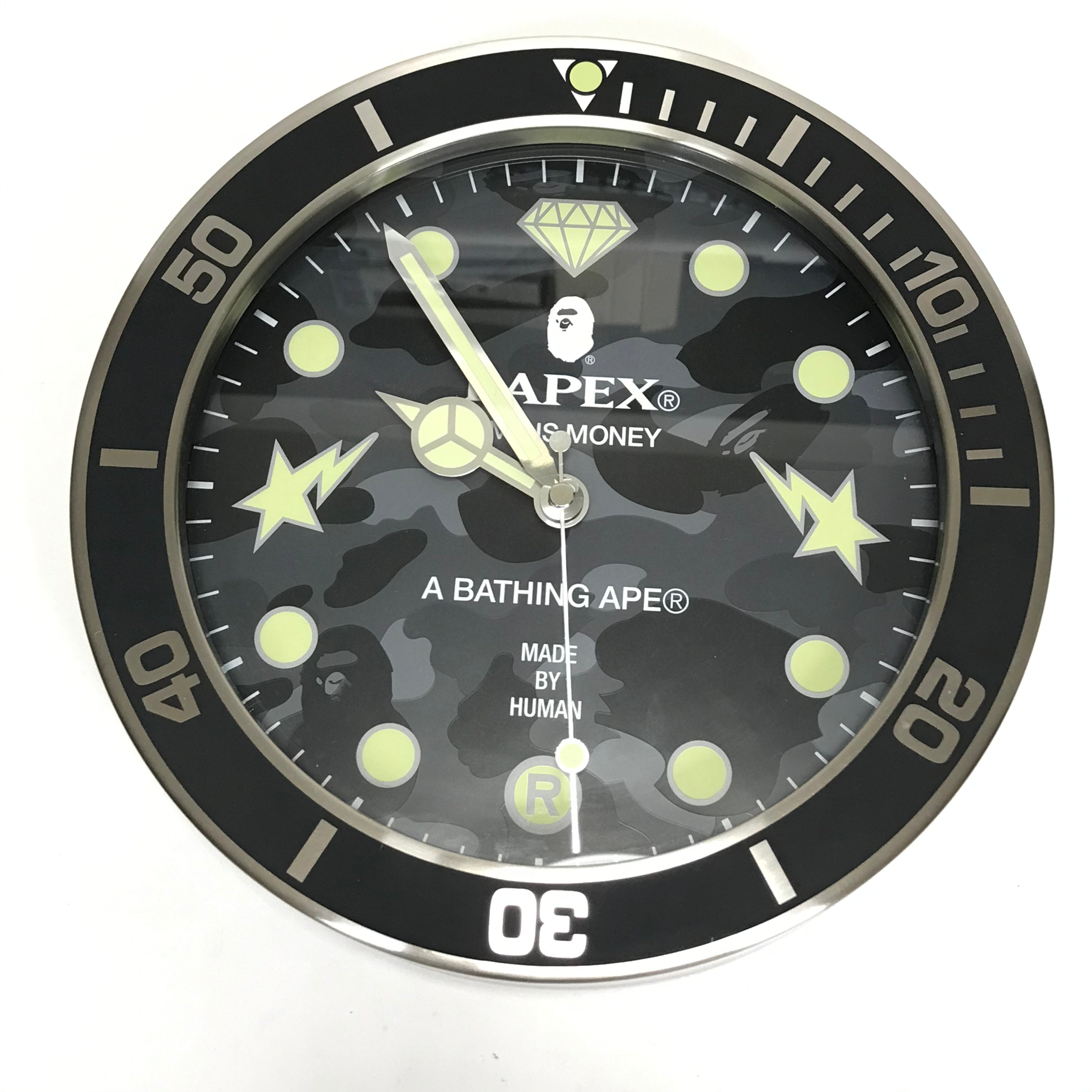 A Bathing Ape Bape Camo Wall Clock Black – StylisticsJapan.com